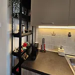 Mari Apartman