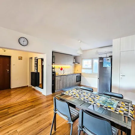Mari Apartament *